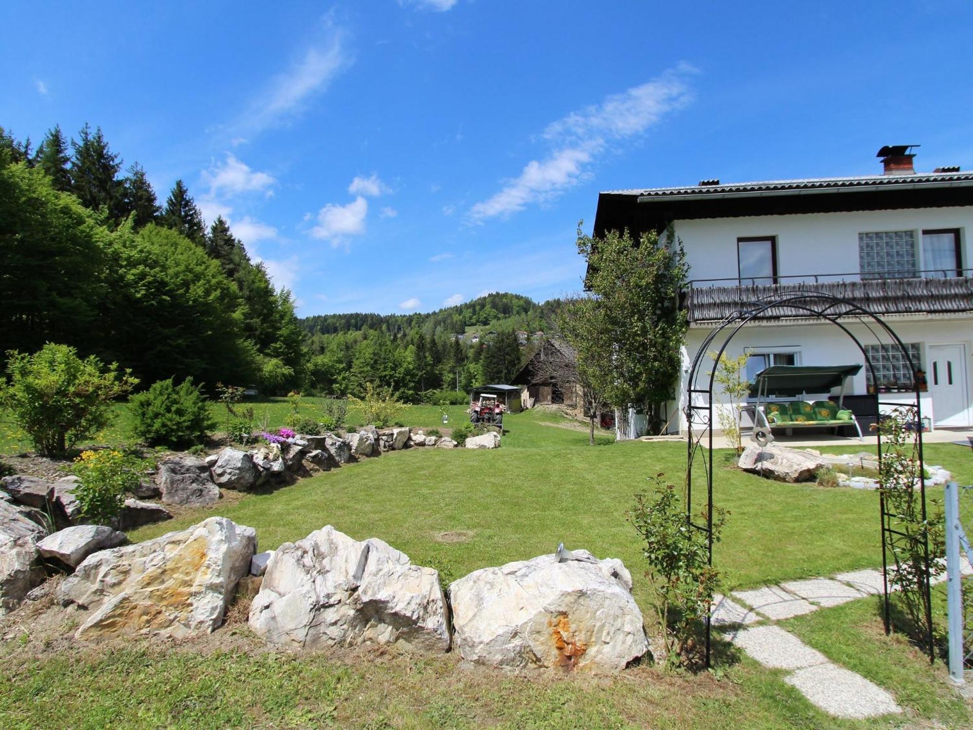 Apartment In Koettmannsdorf Near Bathing Lakes Bagian luar foto